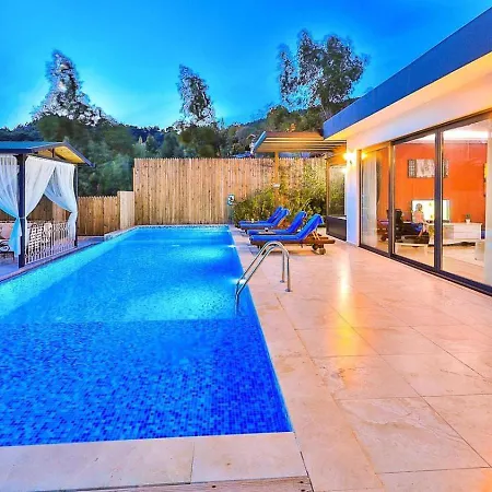 İslamlar 2 Bedroom Secluded With Private Pool Hot Tub *