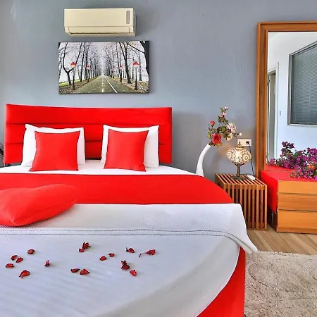 İslamlar 2 Bedroom Secluded With Private Pool Hot Tub *
