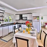İslamlar 2 Bedroom Secluded With Private Pool Hot Tub Kalkan
