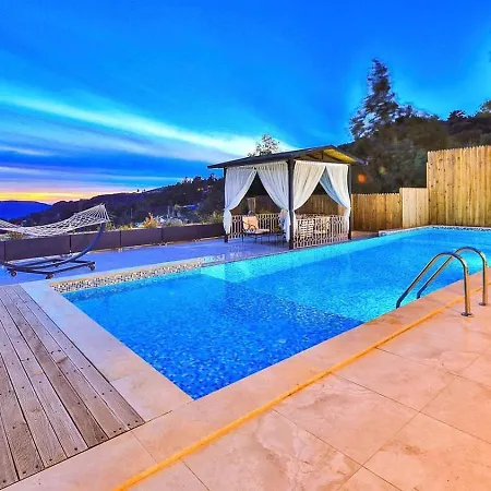 别墅 İslamlar 2 Bedroom Secluded With Private Pool Hot Tub 卡尔坎