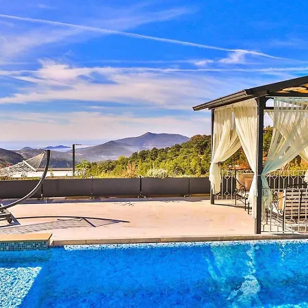 Vila İslamlar 2 Bedroom Secluded With Private Pool Hot Tub