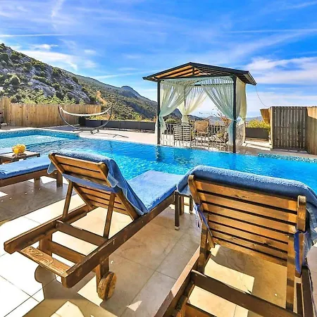 İslamlar 2 Bedroom Secluded With Private Pool Hot Tub Vila *
