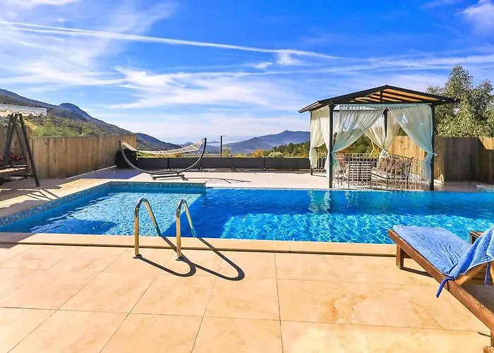 别墅 İslamlar 2 Bedroom Secluded With Private Pool Hot Tub 卡尔坎