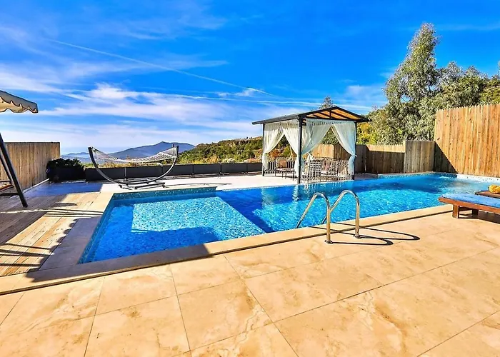 İslamlar 2 Bedroom Secluded With Private Pool Hot Tub