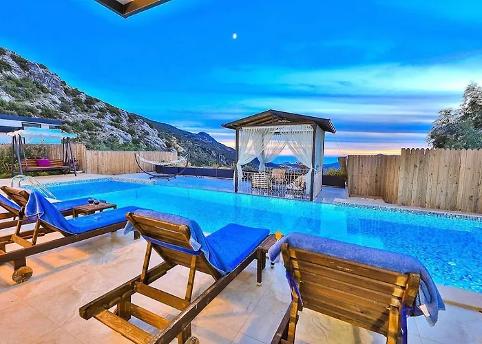 别墅 İslamlar 2 Bedroom Secluded With Private Pool Hot Tub 卡尔坎