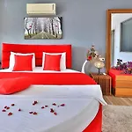 İslamlar 2 Bedroom Secluded With Private Pool Hot Tub *